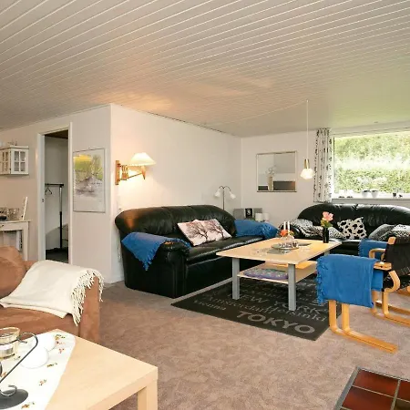 Three-bedroom In 12 * Nordenbro Vesteregn