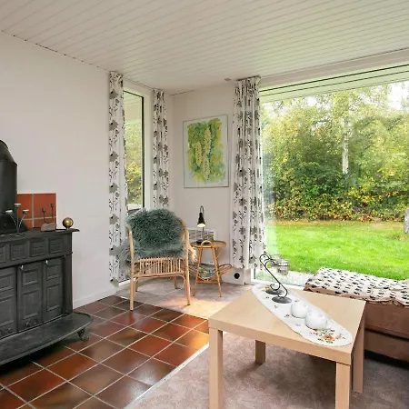Three-bedroom In 12 * Nordenbro Vesteregn