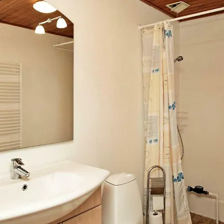 Three-bedroom In 12 Dom wakacyjny Nordenbro Vesteregn